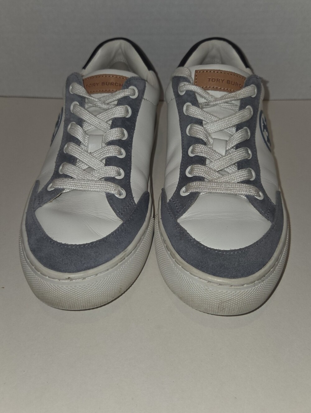 Tory Burch Howell court sneakers in white and Gray leather Logo Shoes Size 6M - Picture 5 of 8